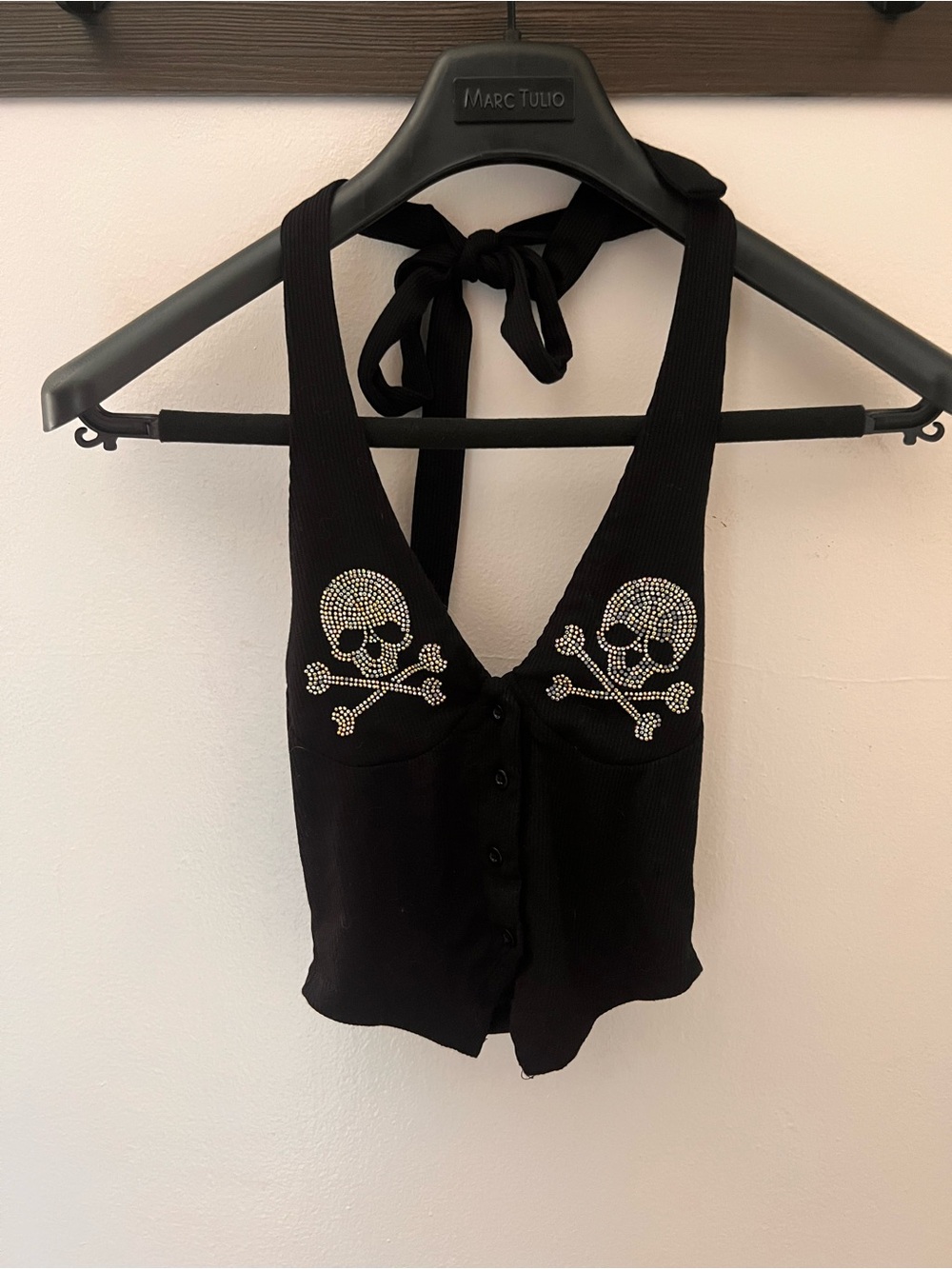 SHEIN Black Top with Branded Size Tag